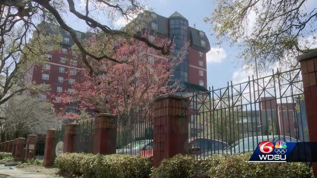 100 of residents, staff at Lambeth House are vaccinated 1 year after