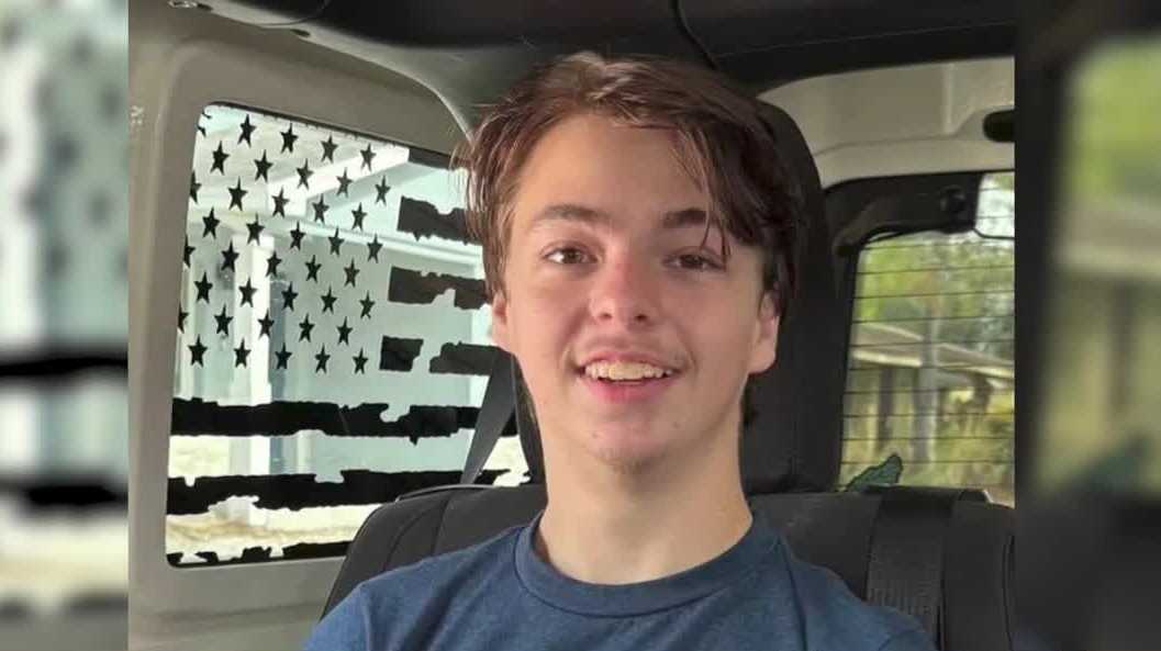 Family seeks help after 19-year-old cyclist killed in Collier County hit-and-run