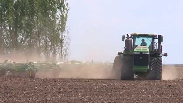 'we have to put up with this': iowa farmers welcome rain despite spring planting delays