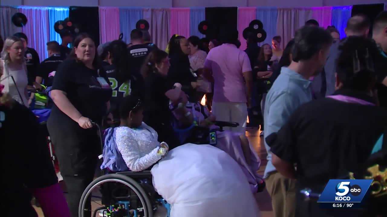 Bethany Children’s Hospital transforms hallways for annual prom with 'Jukebox Jam' theme