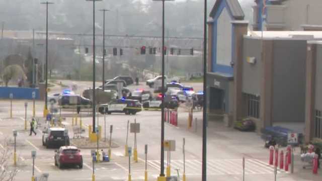 Woman shot by police during alleged kidnapping at Nebraska Walmart