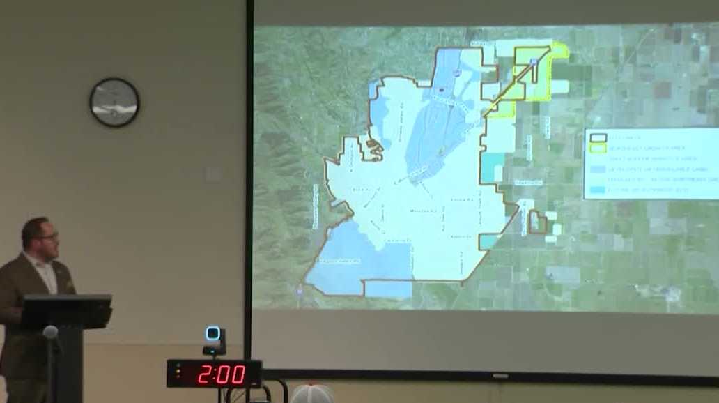 Vacaville residents voice concerns over battery energy storage facilities – KCRA