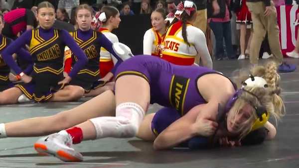 iowa high school girls state wrestling: highlights from day 1 in coralville