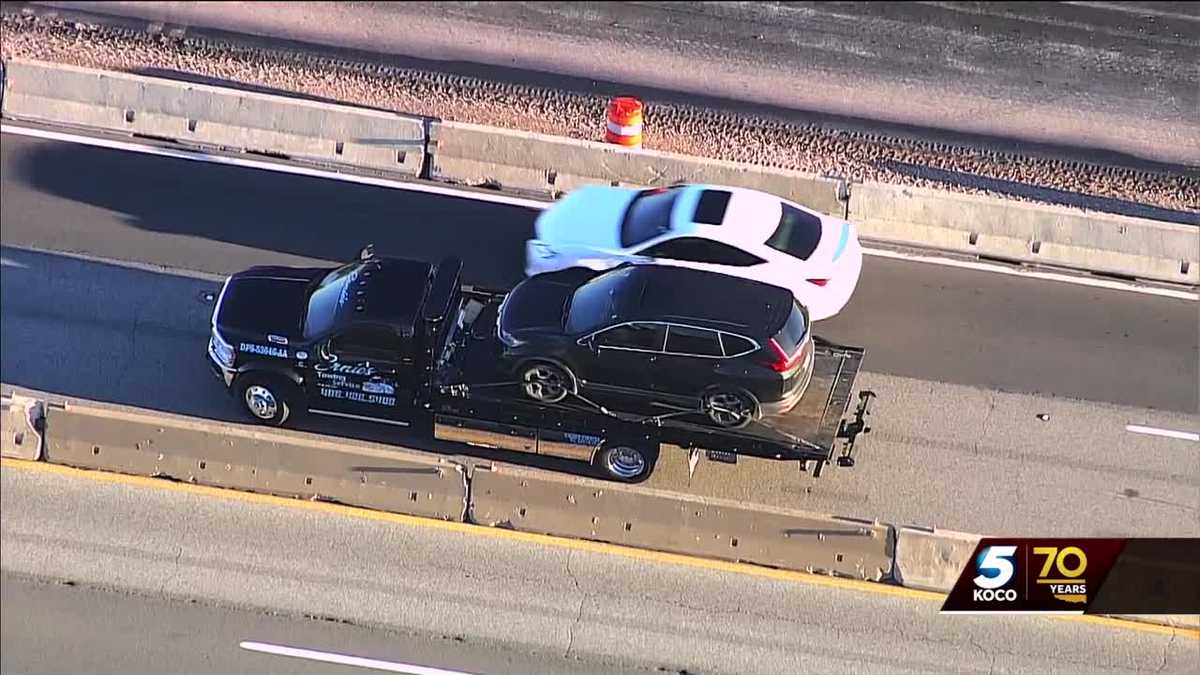 Multi-vehicle crash causes slowdown on westbound I-40 in OKC - KOCO