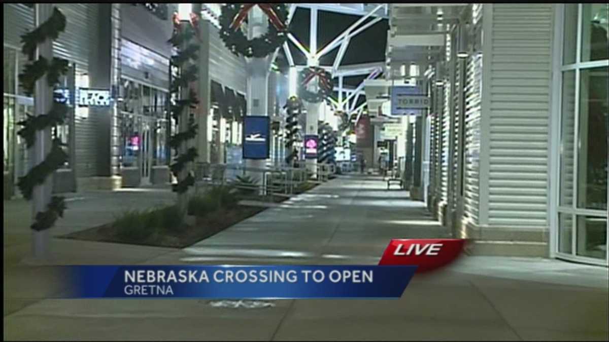 Nebraska Crossing outlet stores open Friday