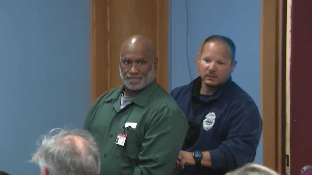 Man convicted of killing Nashua restaurant owner scheduled to go before parole board this month