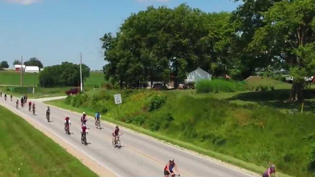 Iowa Bicycle Coalition endorses RAGBRAI after endorsing Iowa's Ride