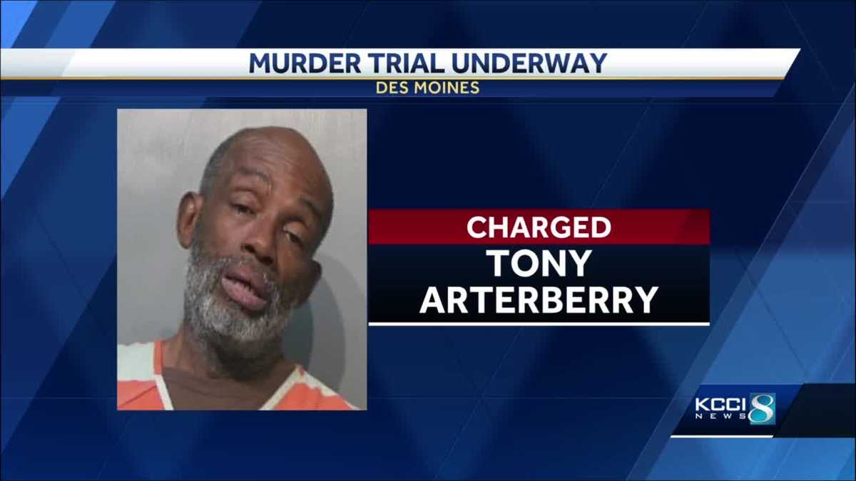 Man accused of killing Des Moines woman on trial