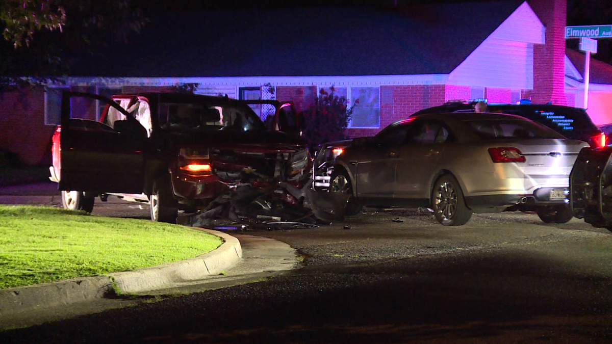 OCPD: 3 burglary suspects in custody after chase ends in crash