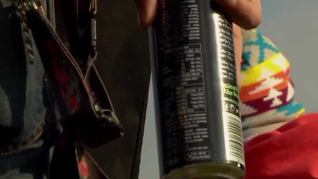 Consumer Reports investigation: Energy drinks risky for teens