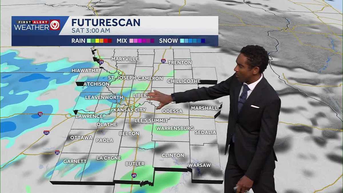 Kansas City Weather: A few flakes flying Friday night, colder this weekend