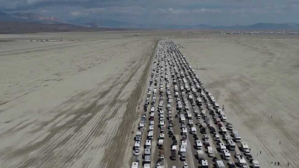 Wait times to exit Burning Man drop after flooding left tens of thousands  stranded in Nevada desert