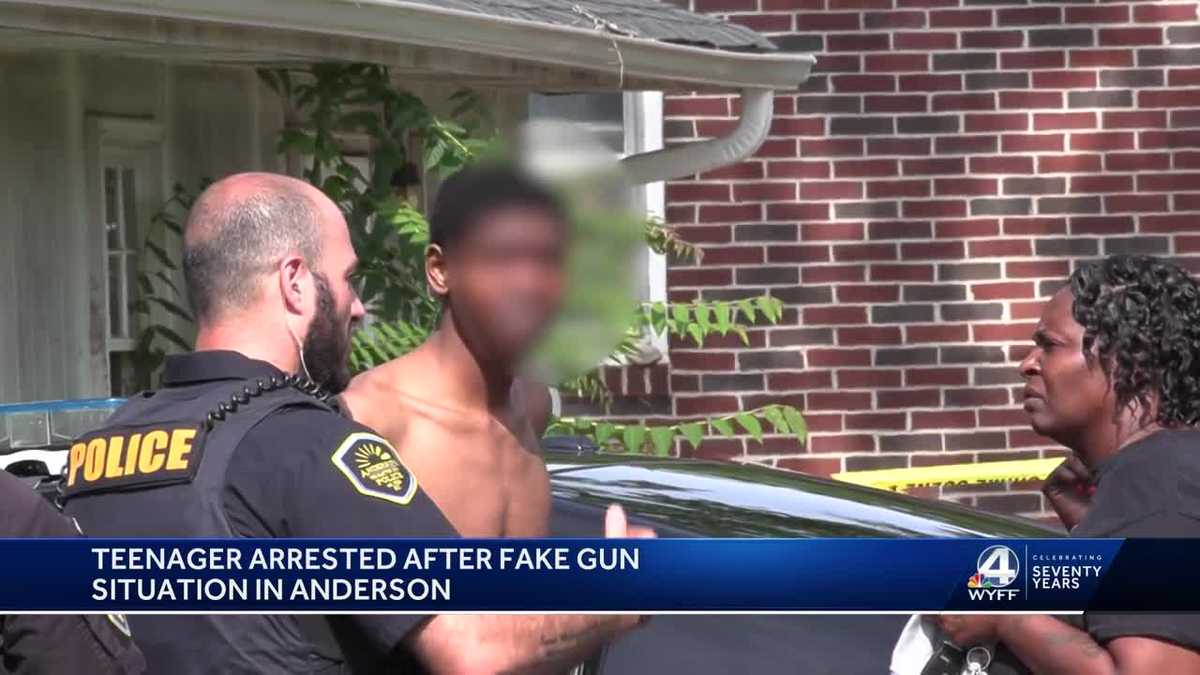 South Carolina: Active shooter call was teen firing AR-airsoft rifle