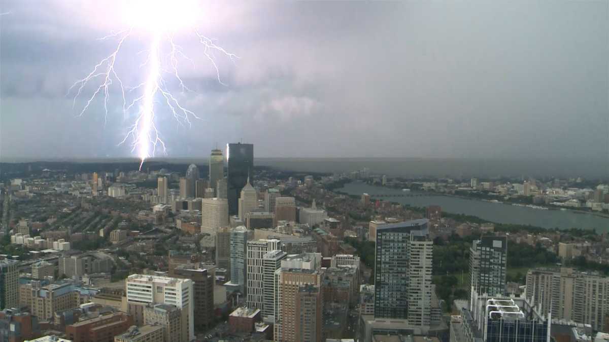 Timelapse: Intense storm makes Boston 'disappear' from sight