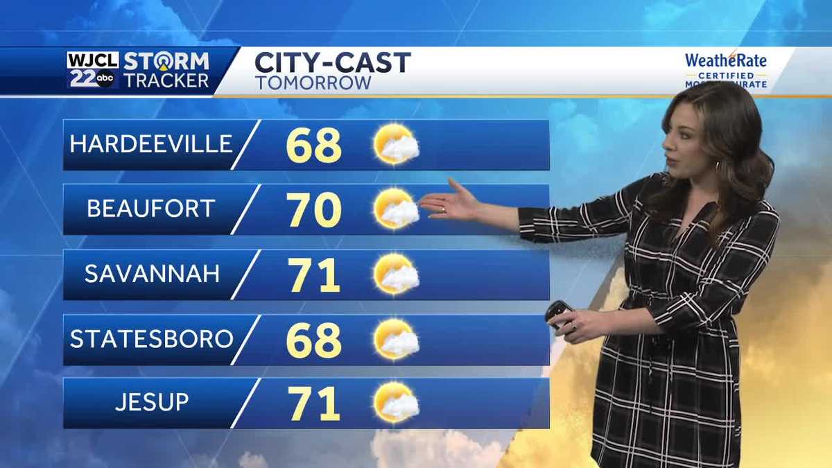 Showers arrive overnight into Monday morning