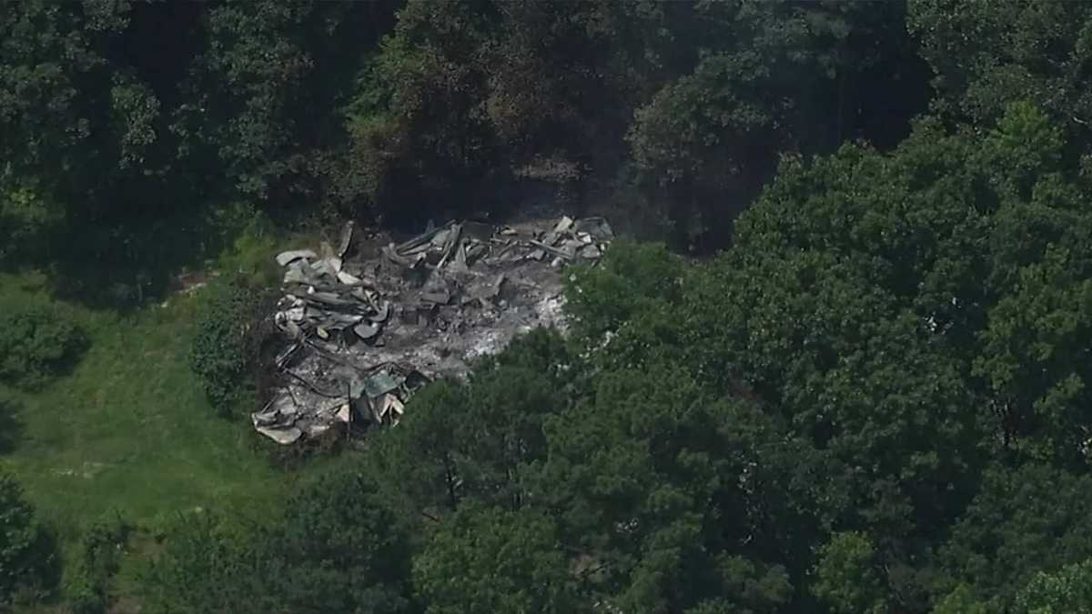 North Carolina 5 killed in house fire