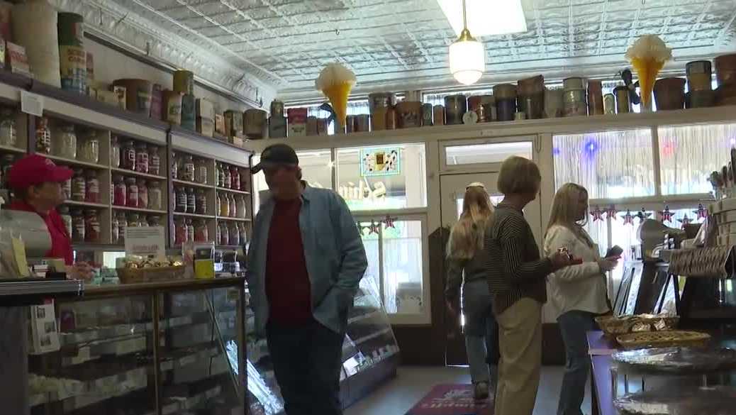 Southern Indiana businesses cashing in on Derby Week rush