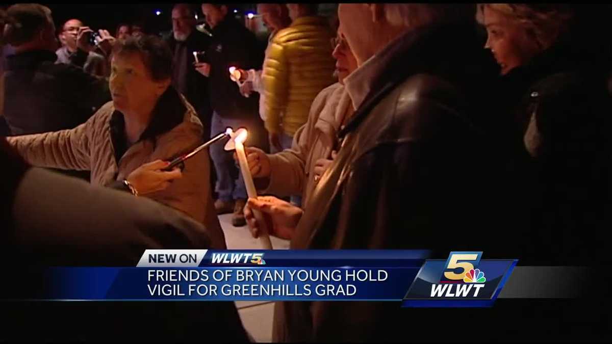 Candlelight vigil held for Ohio man fatally shot in Oklahoma