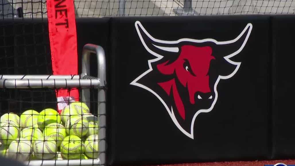 Omaha softball adds two more victories to its season, defeats Iowa State and UNI Saturday