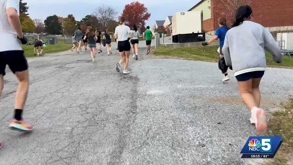UVM students dress as rats, collect trash during Burlington cleanup run
