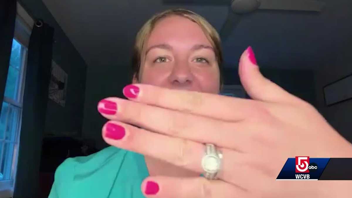 Woman reunited with wedding ring lost at Hampton Beach