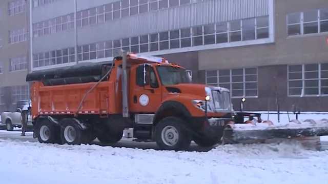 NDOT 'in good shape' for snow Friday, Omaha still short on plow drivers - Vimarsana News