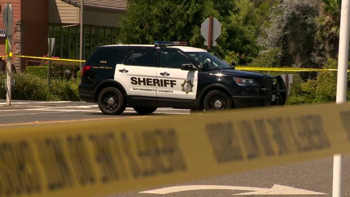 1 killed during college sendoff party in Fair Oaks