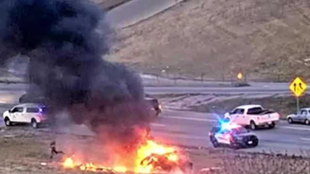 Omaha police identify driver who died in fiery crash - Vimarsana News