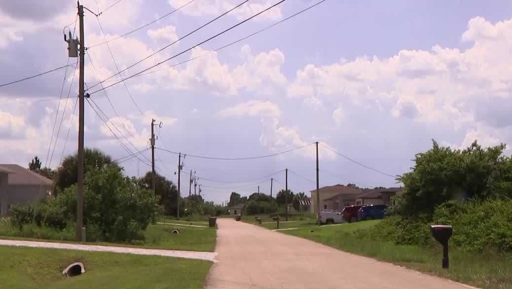 Baby dies after being left unattended in bathtub for 5 minutes in Lehigh Acres