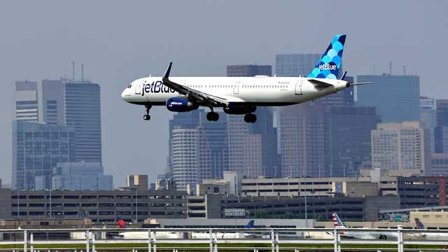 JetBlue unveils family seating guarantee policy - Vimarsana News