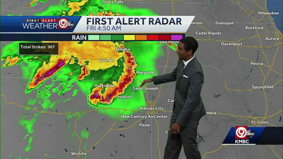 Round of storms Friday morning, hot afternoon