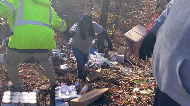 FedEx driver packages dumping Alabama - Vimarsana News