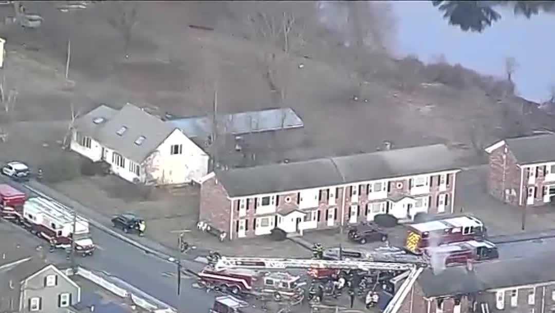 2 sent to hospital after fire in senior housing complex