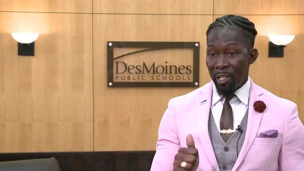 Des Moines schools fully staffed to begin new school year - KCCI