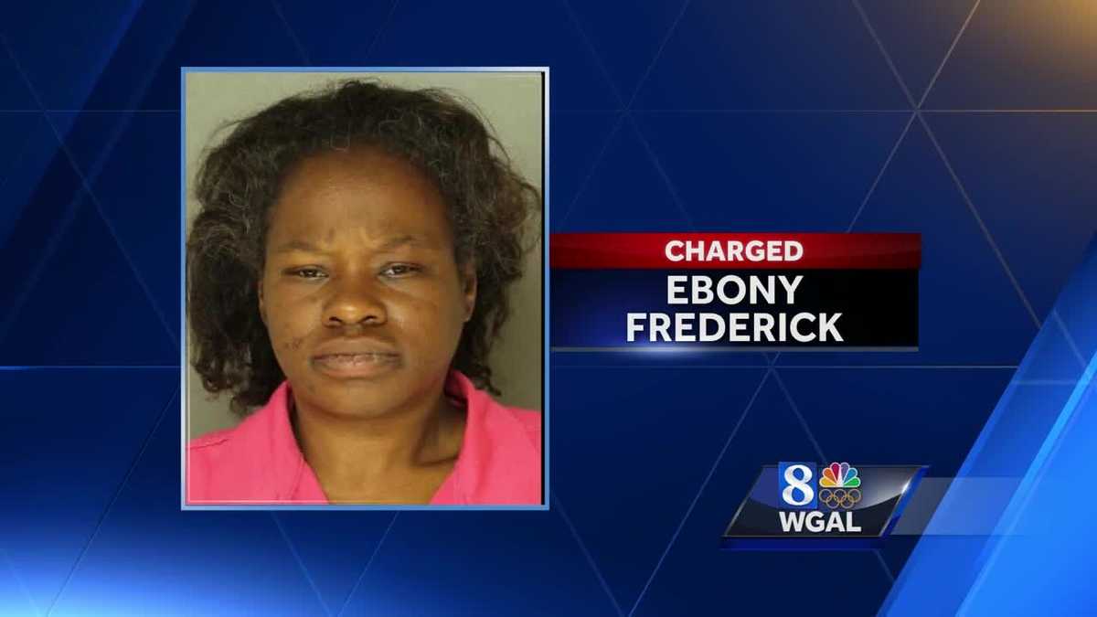 Police Woman found unresponsive with 2kids in home deemed "unfit for