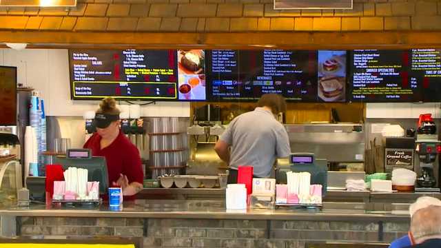 Iconic Fort Dodge drive-in restaurant up for sale - Vimarsana News
