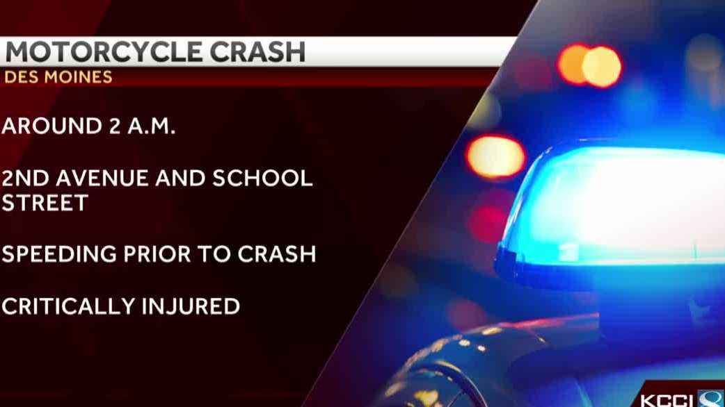 Motorcyclist in critical condition after early morning crash in Des Moines