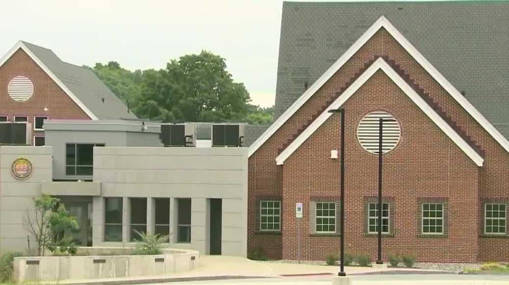 Lawmakers call for more new leadership, more transparency at Sununu Youth Services Center