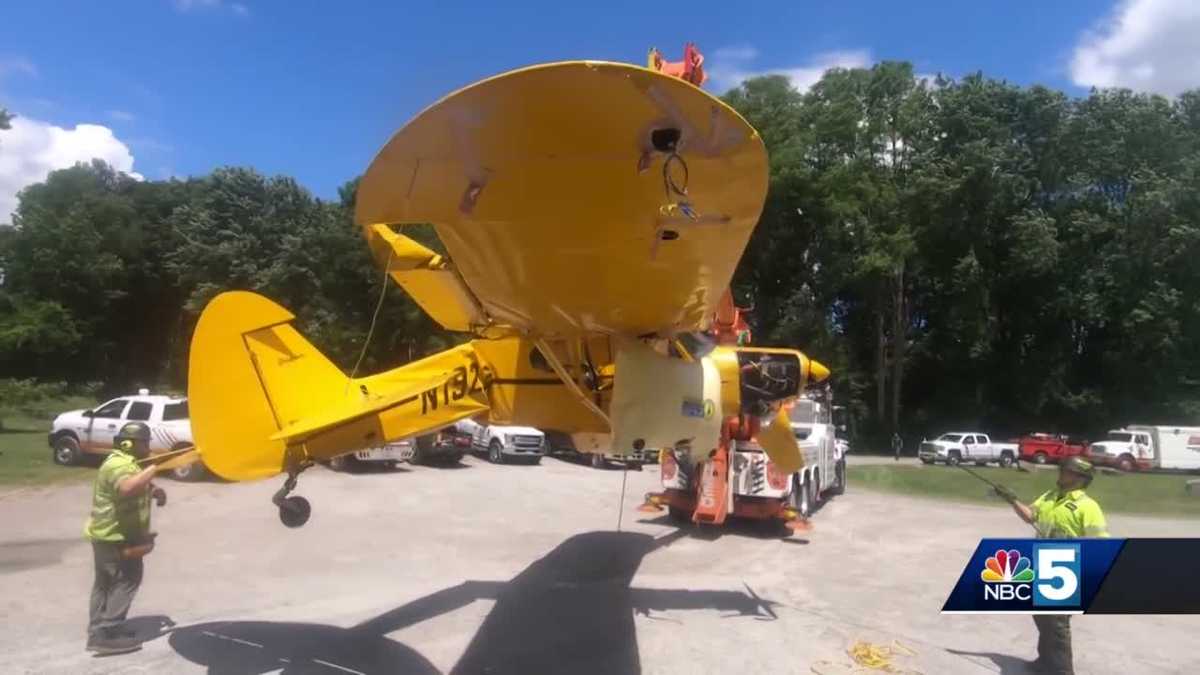 Plane removed from Connecticut River after pilot survives crash