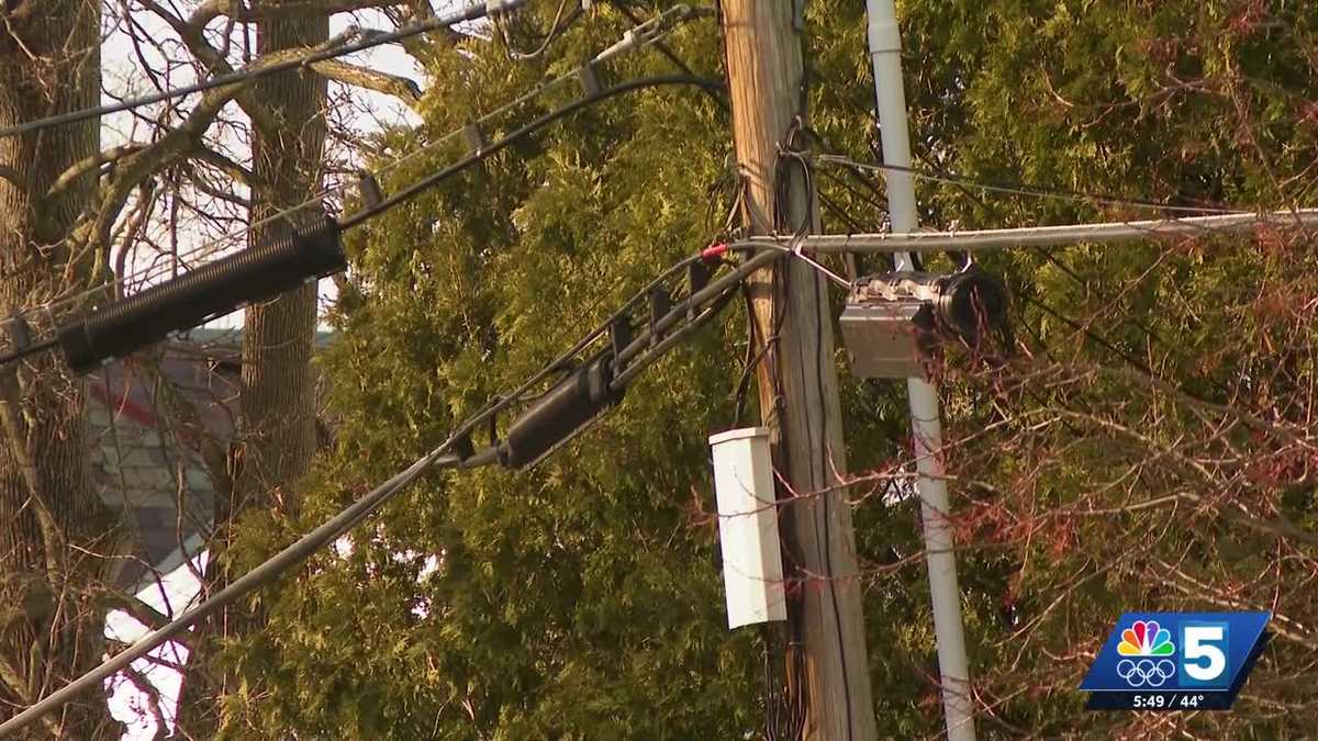 Vermont Emergency Management prepares for possible power outages with high winds and heavy rain