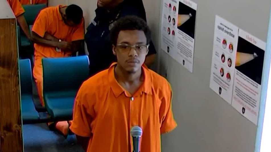 Osceola Checkers homicide suspect pleads not guilty - WESH