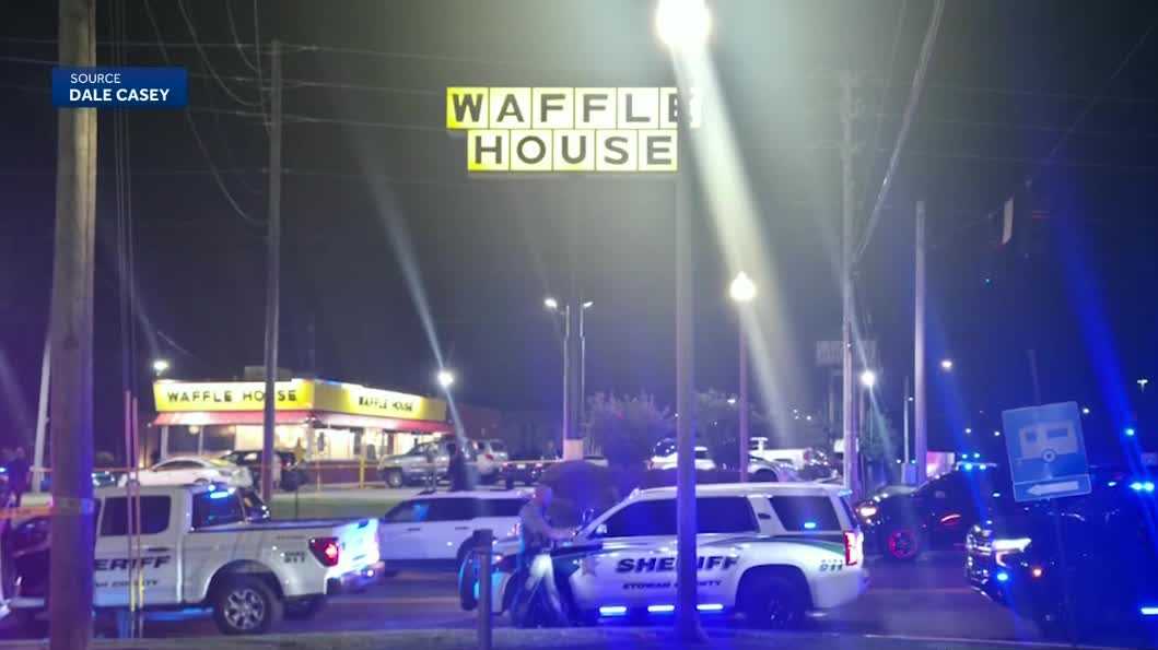 ‘Lord, please protect us’: Innocent family caught in crossfire during Gadsden Waffle House shooting