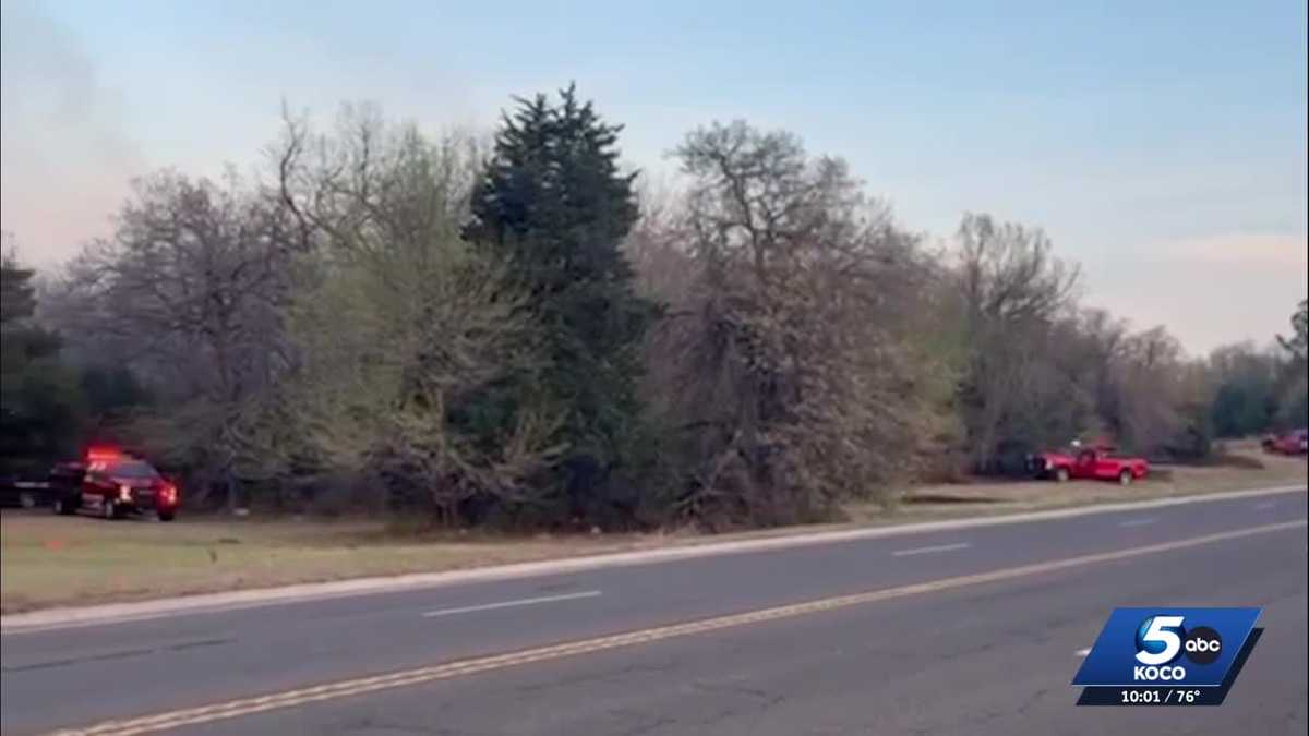 Highway in Woodward County reopens after smoke from grass fire - KOCO