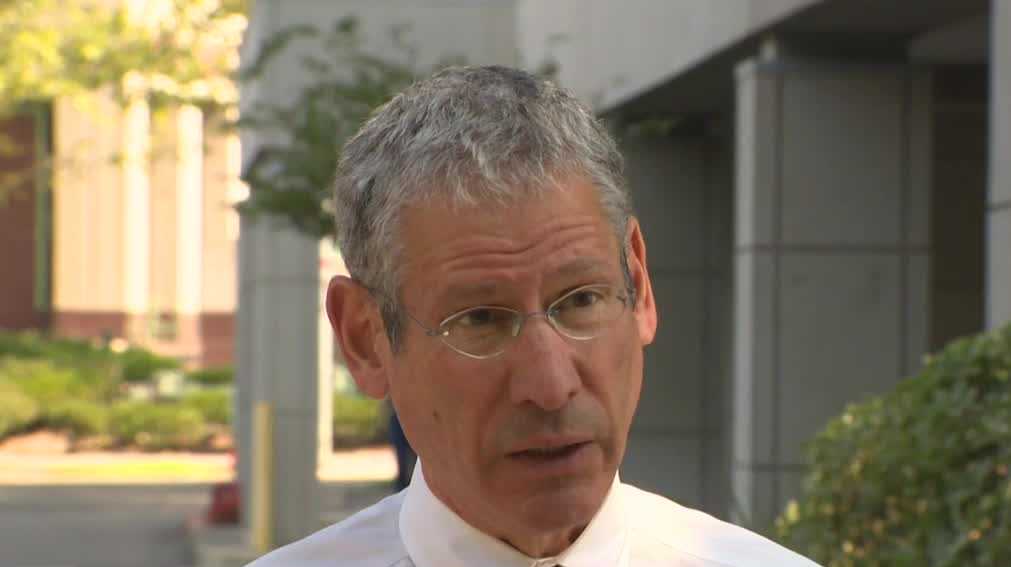 Infectious diseases expert breaks down differences Infectious diseases expert breaks down differences