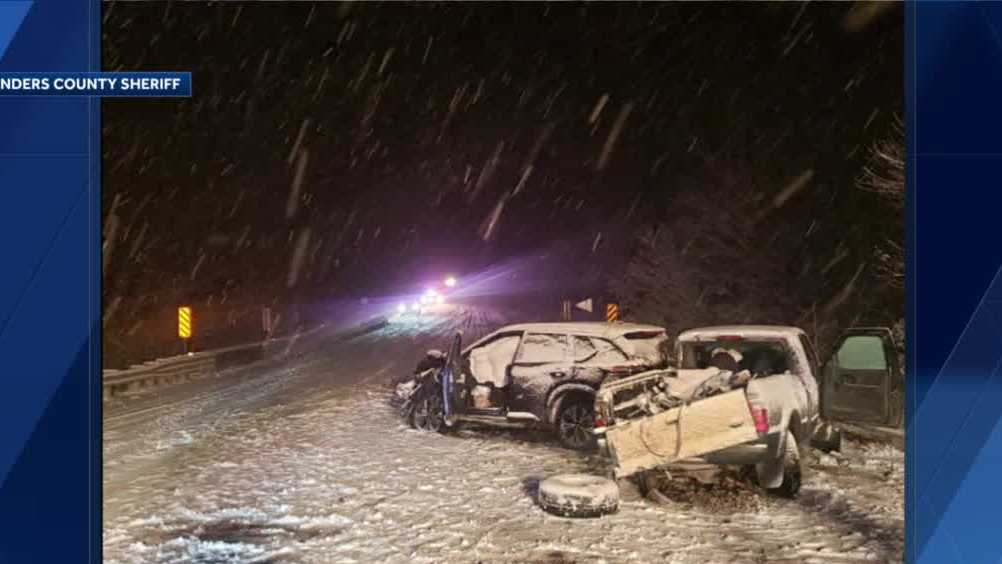 3vehicle crash in Saunders county shuts down Hwy 92 overnight
