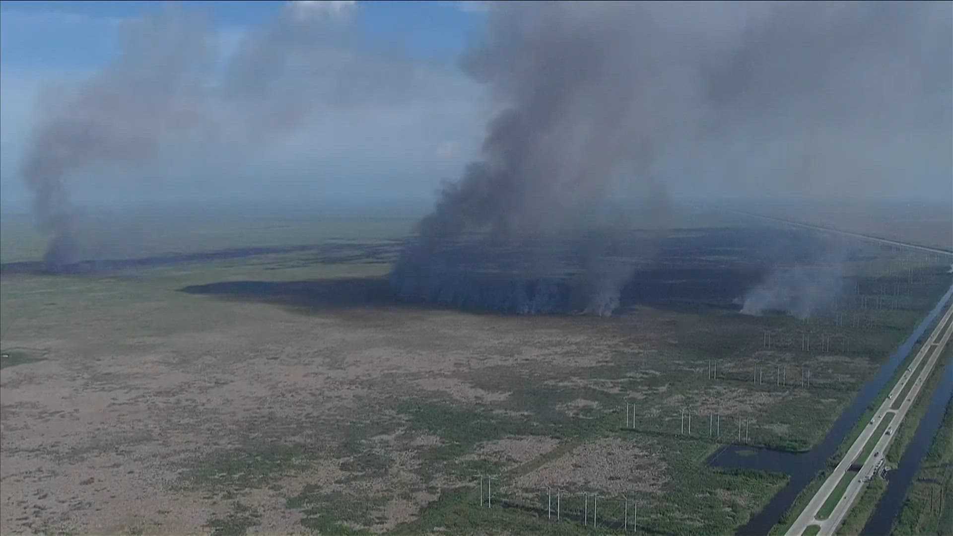 Brush fire consumes 4,400 acres in western Broward County