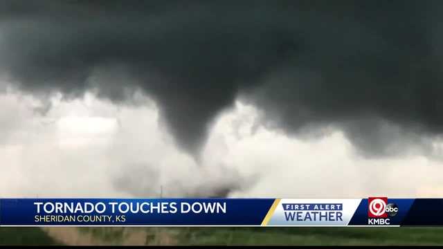 Tornado touches down Monday in northwest Kansas - Vimarsana News