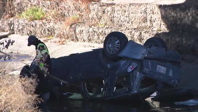 Man trapped upside down for six hours in creek says seatbelts and f - Vimarsana News