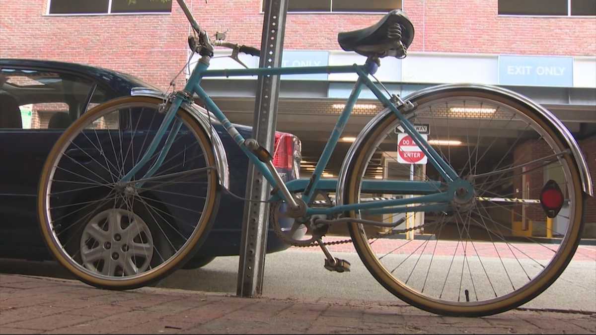 Cambridge DPW crew mistakenly steals bikes