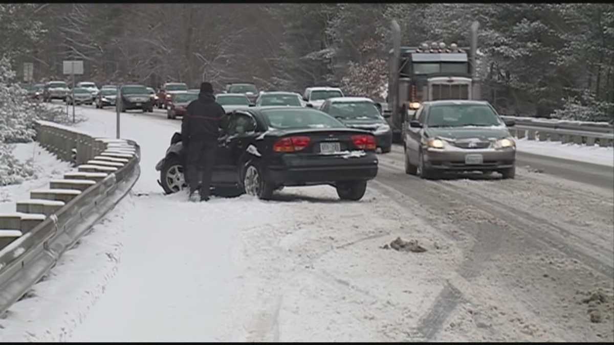 Snow leads to accidents on NH roads